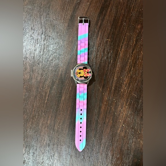 Disney Minnie Mouse Character Digital Wristwatch Spinner Cap - Picture 2 of 10